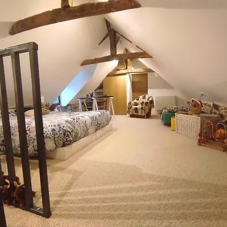 La Es Riez D'hotes Panzió Corseul